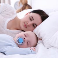 Slapeloze nachten voor nieuwe ouders